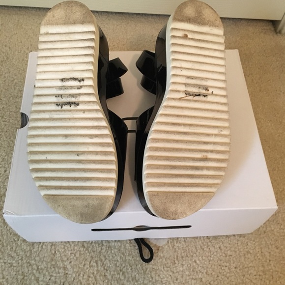 Sandals - Picture 5 of 6